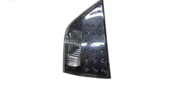 Mitsubishi Outlander Tailgate rear/tail lights 1146356R