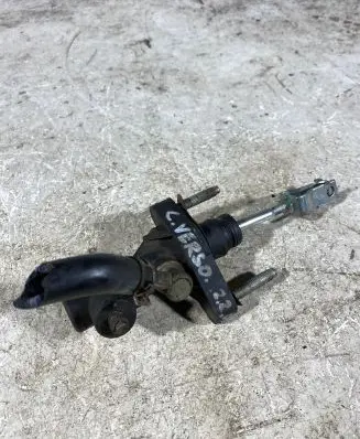 Toyota Corolla Verso AR10 Clutch master cylinder