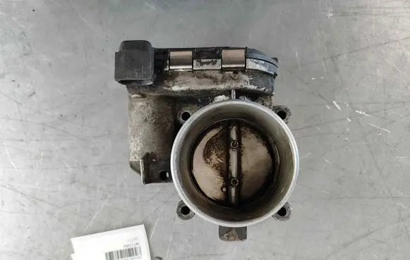 Volvo XC90 Throttle body valve 30711554 30650561