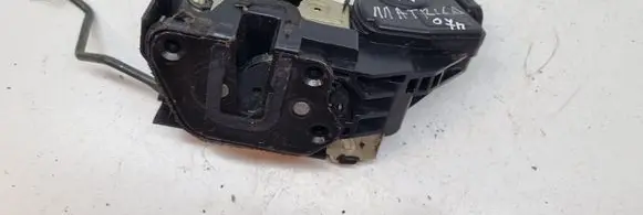 Hyundai Matrix Front door lock