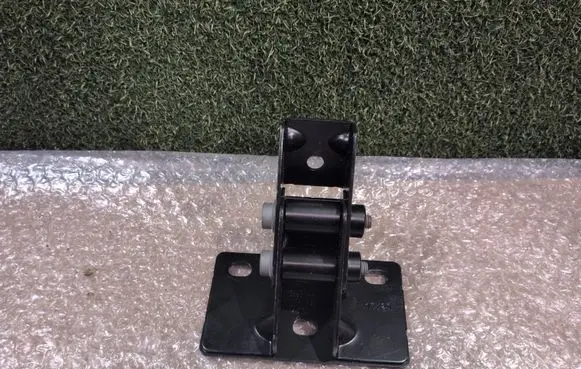 Man TGE 1gen Rear door check strap stopper 7C0827601