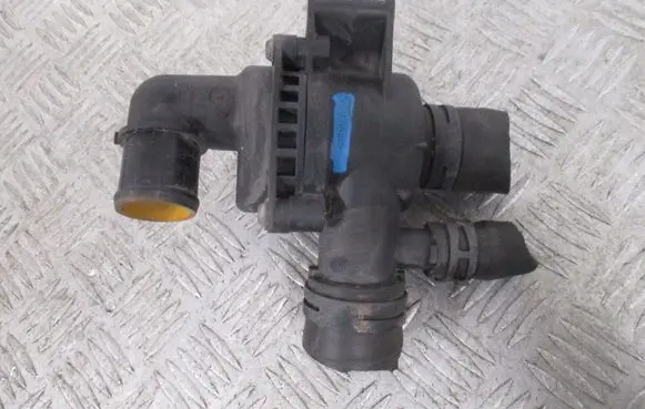 Jaguar XF Thermostat housing 9X238A586AD