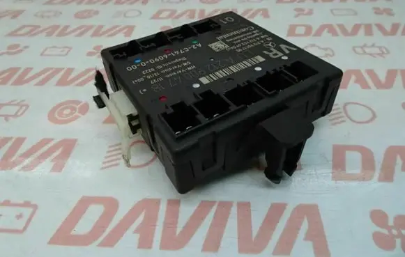 Mercedes-Benz E W211 Door control unit/module A2129004718 A2129011705 A2129026906