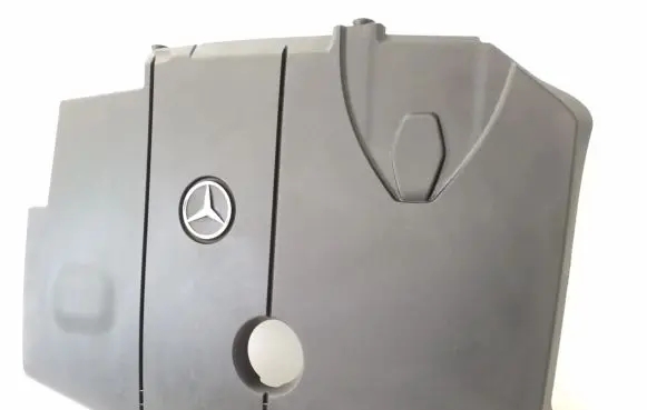 Mercedes-Benz SLK R172 Engine cover (trim) A6510102418