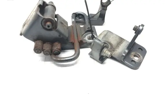 Audi Q7 4L Front door hinge set 4E0831412E