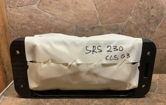 Mercedes-Benz CLS C218 X218 Passenger airbag A2188604602