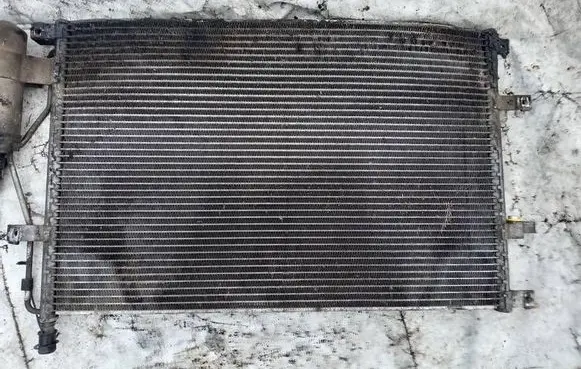 Volvo V70 A/C cooling radiator (condenser) 31101053 51935188486