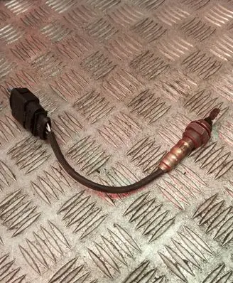 Volkswagen Polo IV 9N3 Lambda probe sensor 03C906262