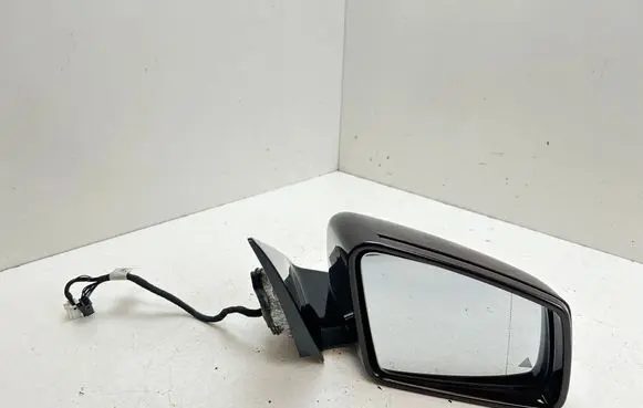 Mercedes-Benz E W212 Front door electric wing mirror A3159444