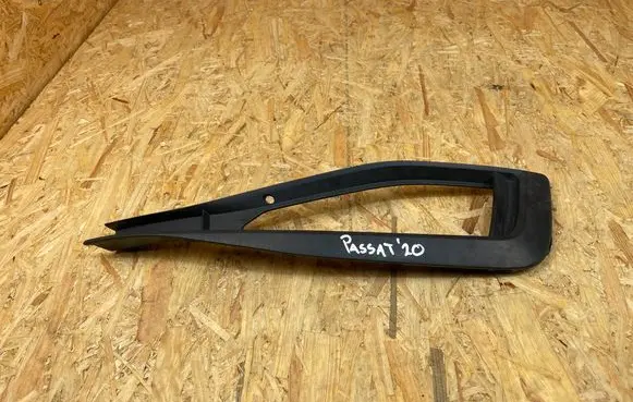 Volkswagen PASSAT B8 Front fog light trim/grill 3G0853666K
