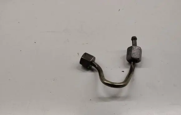 Mini One - Cooper F56 F55 Fuel injector supply line/pipe 