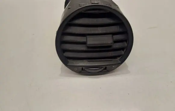 Volkswagen Caddy Dash center air vent grill 2K0819703B