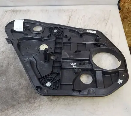 Hyundai i40 Rear window lifting mechanism without motor 834703ZXXX