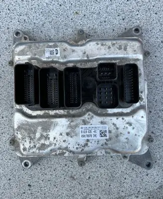 BMW 1 F20 F21 Engine control unit/module 8610635
