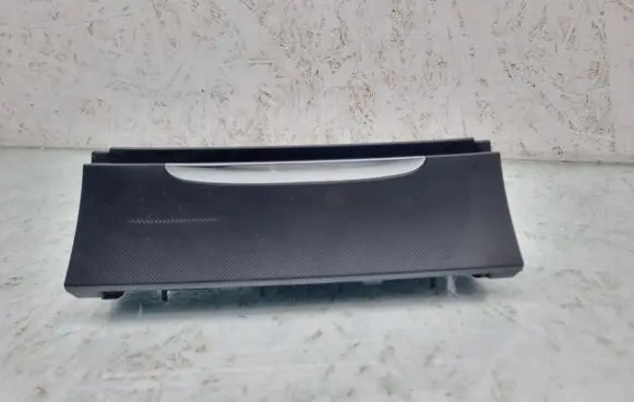 Ashtray (front)