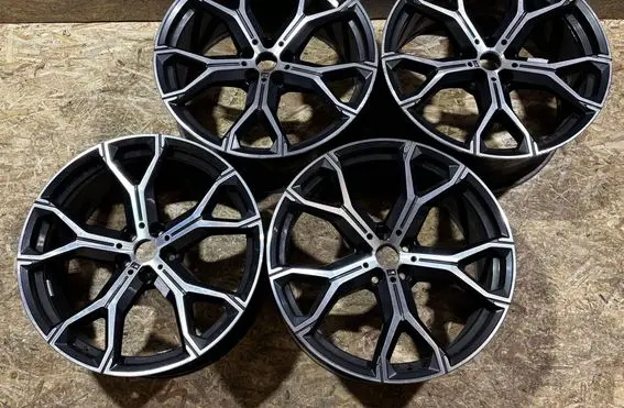 BMW X5 G05 R21 alloy rim 8071999 8071998 K27K561