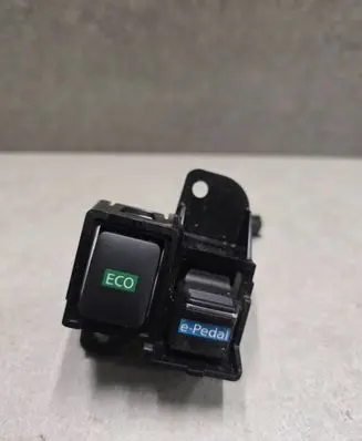 Nissan Leaf II (ZE1) Other switches/knobs/shifts 5SK0A 5SA0A