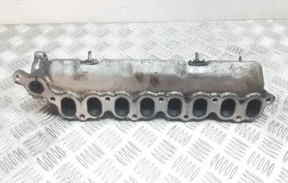 Toyota Corolla Verso E121 Intake manifold