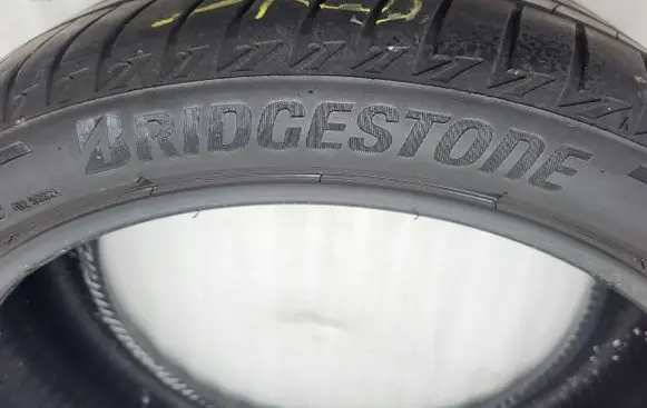 BMW X3 G01 R18 summer tire 30962 381388 3286342570013