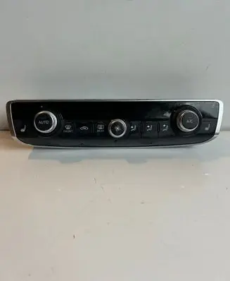 Audi A3 S3 8V Climate control unit 8V0820043A