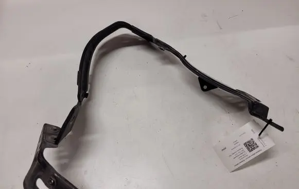 Mercedes-Benz C W203 Headlight/headlamp mounting bracket