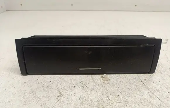 BMW 3 E46 Glove box 8202188
