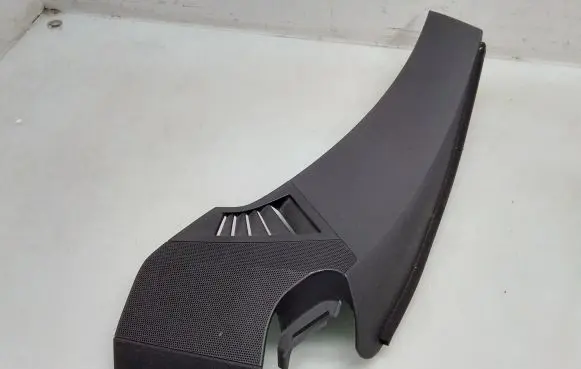 Side speaker trim/cover