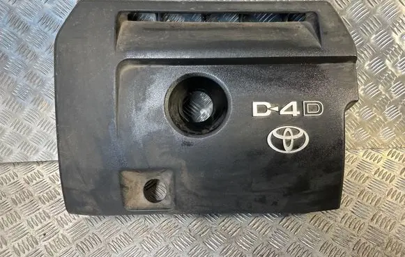 Toyota RAV 4 (XA30) Engine hood trim 