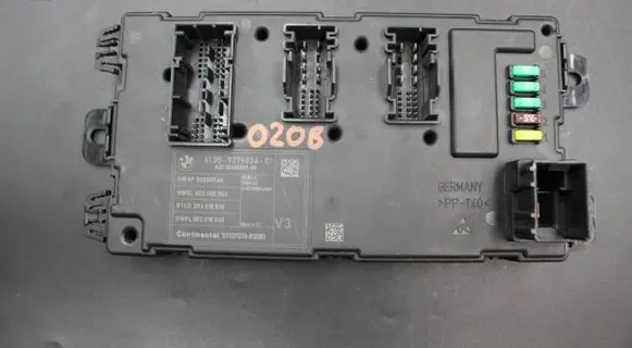 BMW 3 F30 F35 F31 Comfort/convenience module 9279824 00000F48 003000002