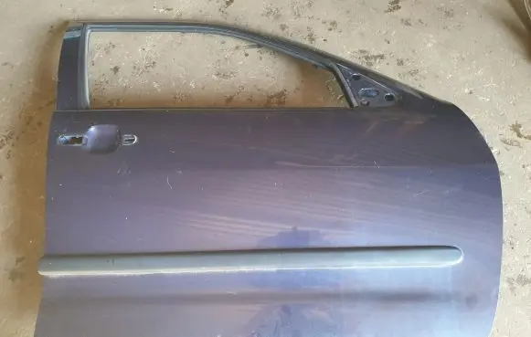 Door (2 Door Coupe)
