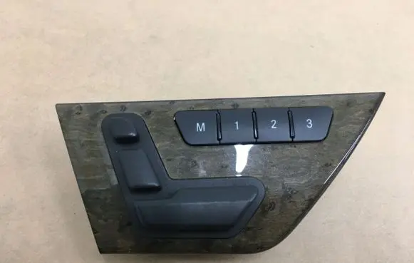 Mercedes-Benz C W204 Seat control switch A2048204310 29040813 03466500