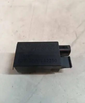 BMW 3 E46 AUC sensor 8391470