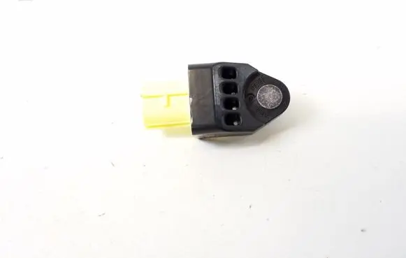 Lexus LS 460 - 600H Airbag deployment crash/impact sensor 8983150020