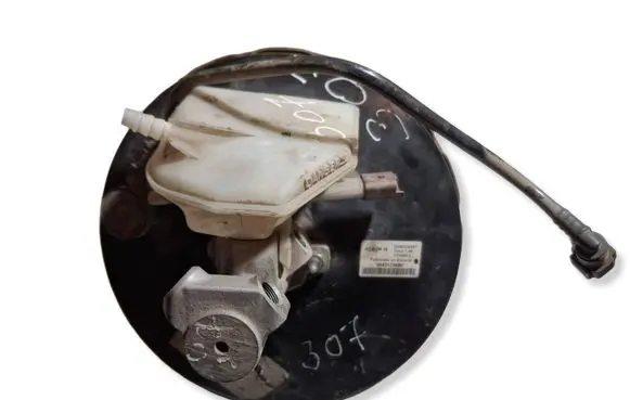 Peugeot 307 Brake booster 9643129680 0204024597
