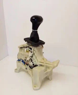 KIA Carens III Gear shifter/selector 46700A4300