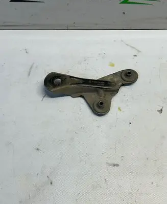 Opel Vivaro Power steering pump mounting bracket 996943370R 453778
