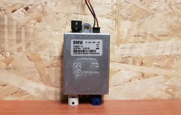 BMW 5 E60 E61 Other devices 9123739 1120
