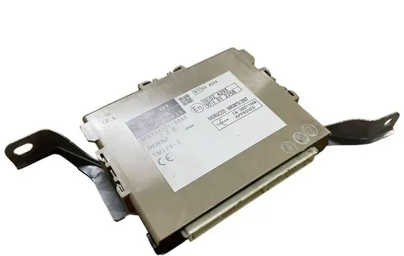Toyota Avensis T270 Keyless (KESSY) go control unit/module 8999005031 MB2325005053 TA20071068