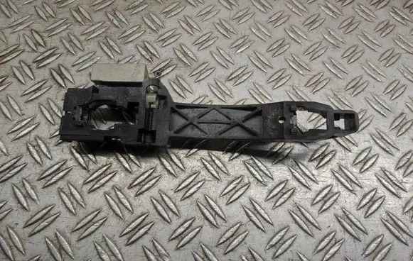 Nissan Qashqai+2 Front door exterior handle/bracket 80611EB30B