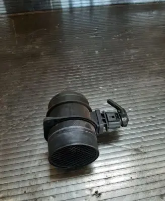Volkswagen Scirocco Mass air flow meter 03G906461C