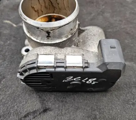 Audi A4 S4 B6 8E 8H Throttle valve 06B133062M 0280750009 06B133062B