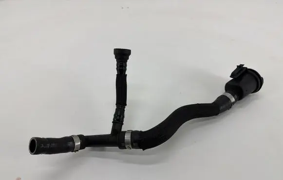 Ford Kuga I Oil fill pipe 9684359980