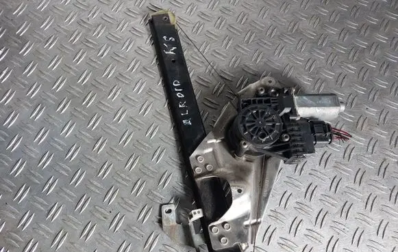 Audi A6 Allroad C5 Rear door window regulator with motor 4B0839397B