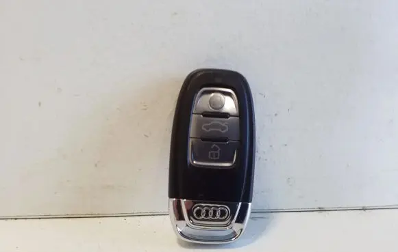 Audi S5 Facelift Ignition key/card 8K0959754AH