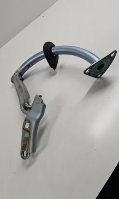 Volkswagen PASSAT B6 Tailgate/trunk/boot hinge