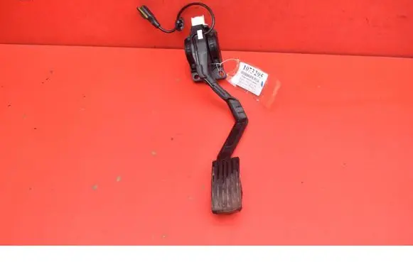Peugeot 407 Accelerator throttle pedal 9650341780