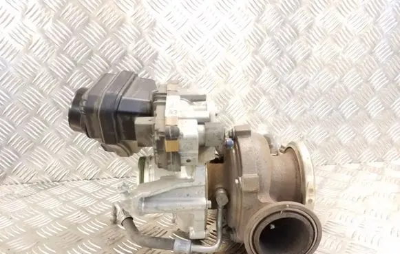 BMW X5 F15 Turbo 7823202 80609410 4012541B
