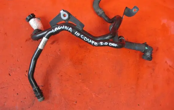 Renault Laguna III Engine coolant pipe/hose 1800418515
