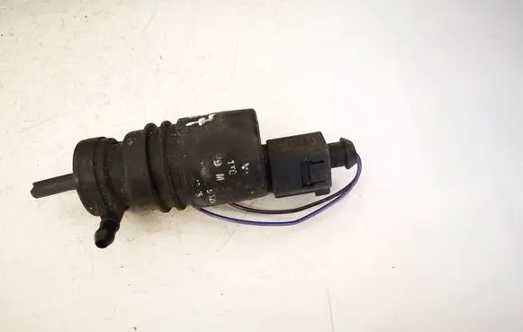Audi A4 S4 B6 8E 8H Windscreen/windshield washer pump 
