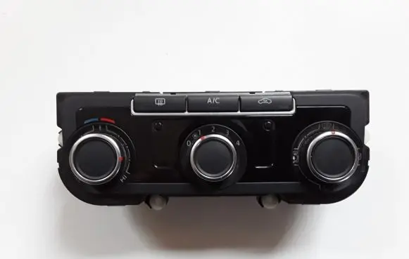 Volkswagen Touran II Air conditioner control unit module 7N0907426BG